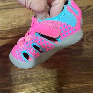 Kids Pink and Aqua Polka Dot Closed-Toe Sandals—water shoes